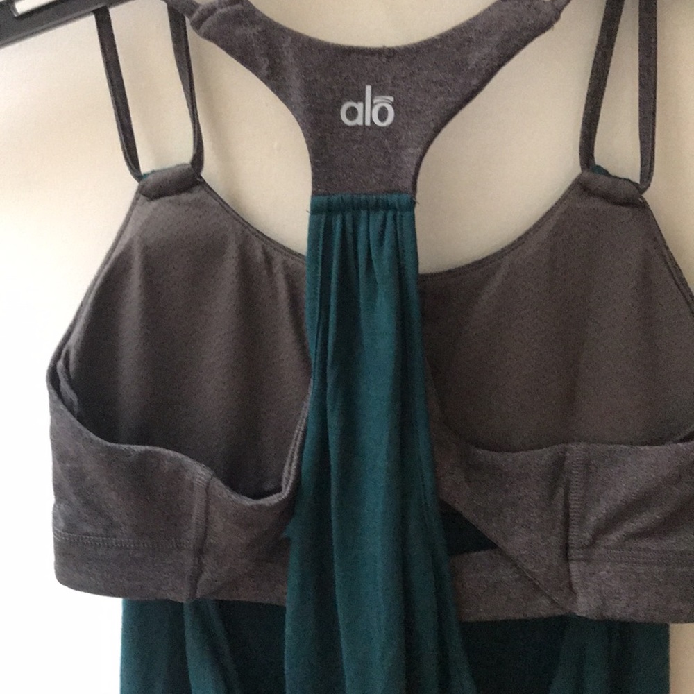ALO tank Top with built in bra